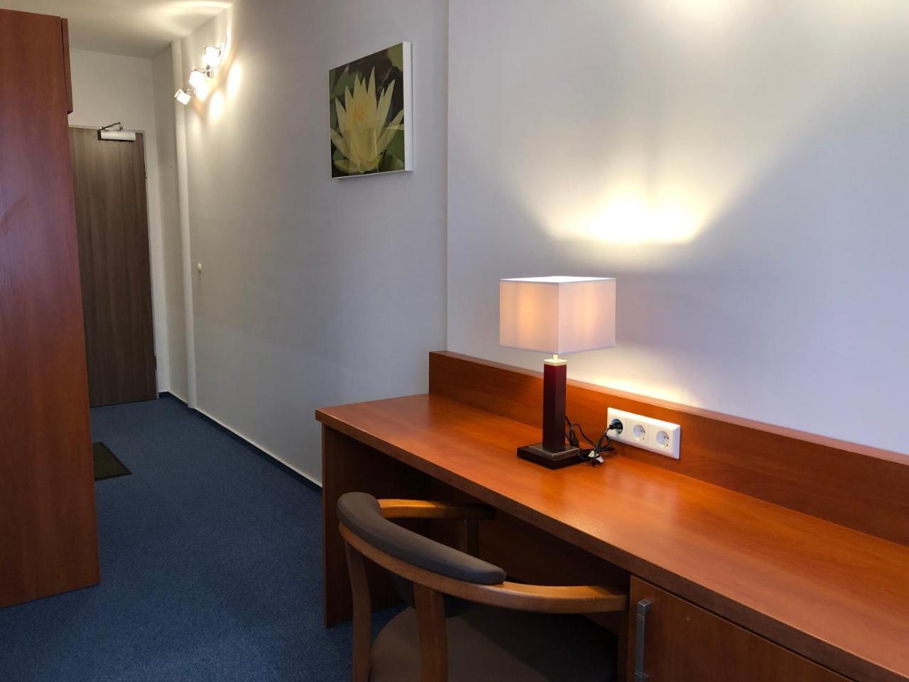 Hotel Mirabell Erlangen Luaran gambar