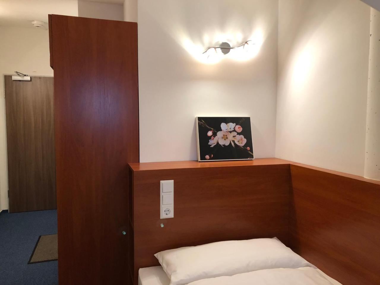 Hotel Mirabell Erlangen Luaran gambar