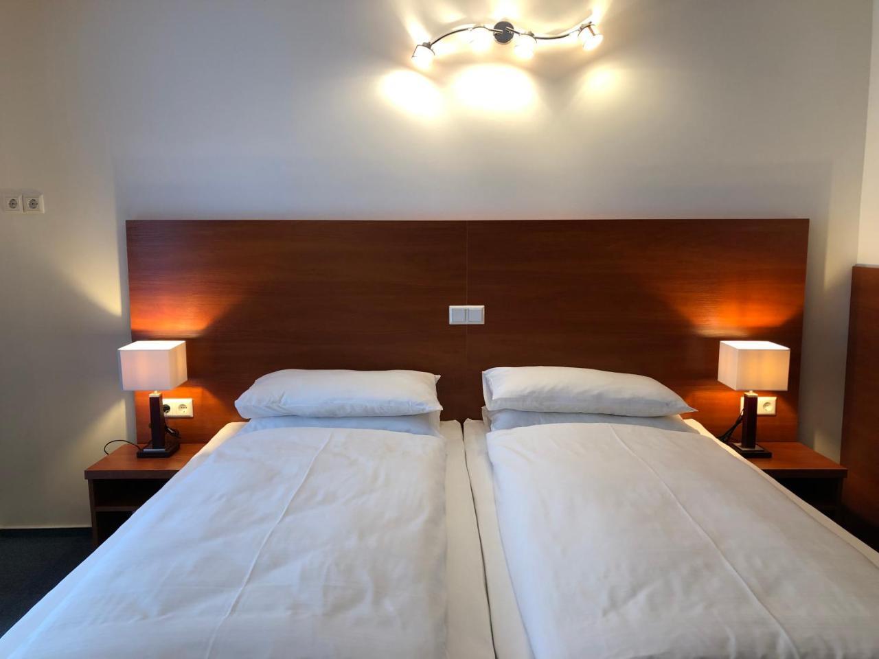 Hotel Mirabell Erlangen Luaran gambar