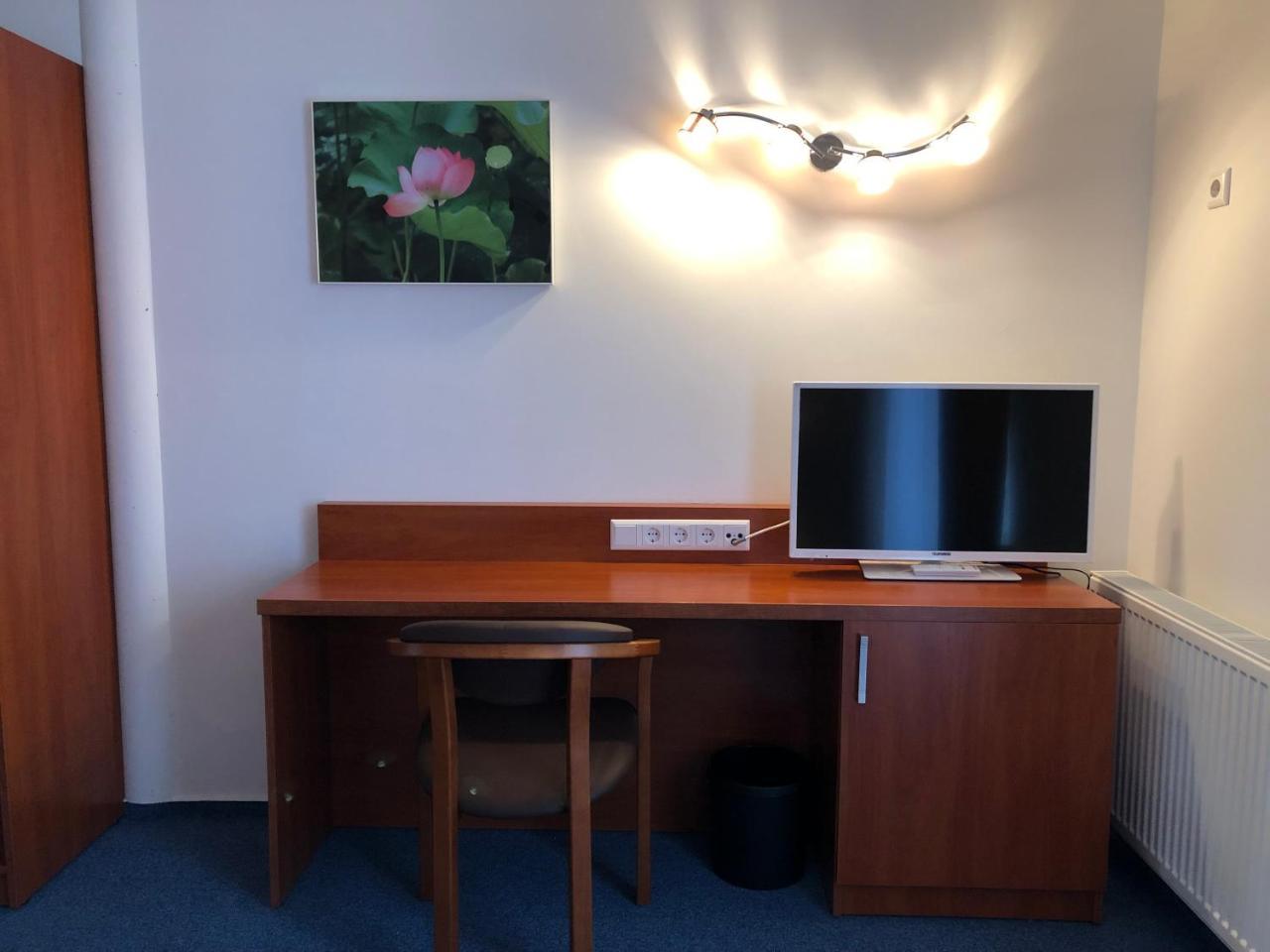 Hotel Mirabell Erlangen Luaran gambar
